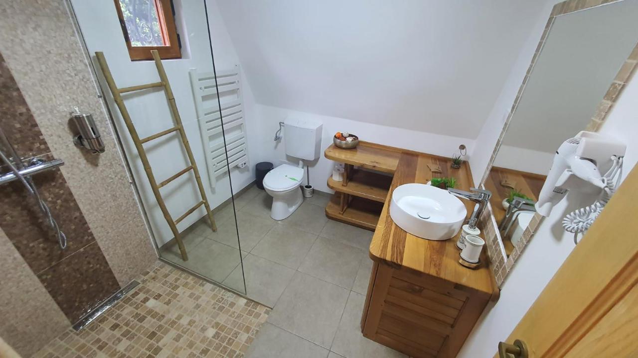 Doka Valea Sebesului A-Frame Hotel Kültér fotó